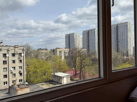 квартира за адресою Академіка Чекмарьова вул., 2