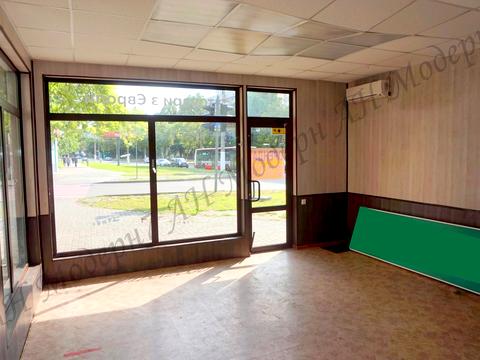 комерційна за адресою Гвардійців-Широнінців вул., 24