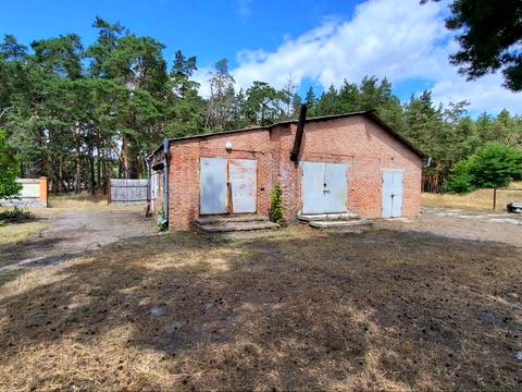 комерційна за адресою Шкільна, 12А