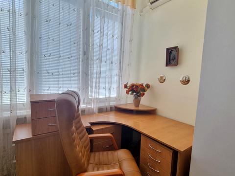 квартира за адресою Академіка Богомольця вул., 7/14