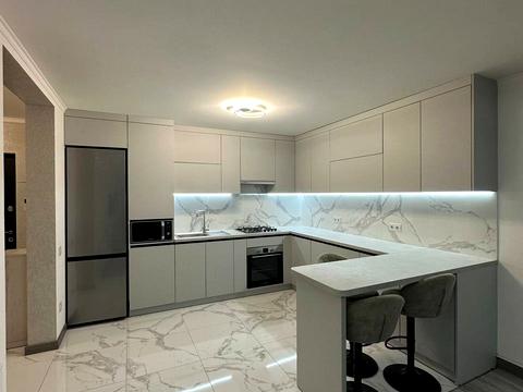 квартира по адресу Злуки просп., 7