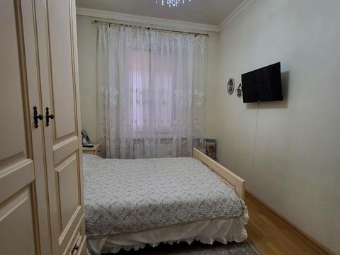 квартира по адресу Толстого Льва пл., 4
