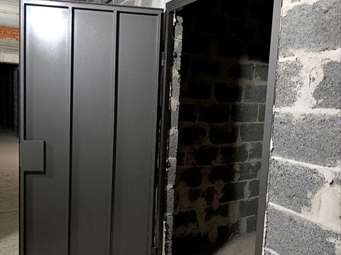 комерційна за адресою Хіміків вул., 35