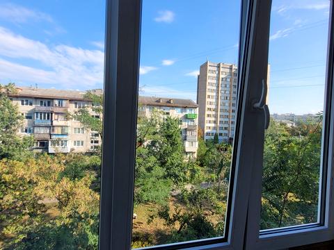 квартира за адресою Космічна вул., 3