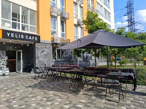 комерційна за адресою Київ, Берестейський просп. (Перемоги), 65-В