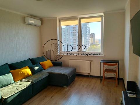 квартира за адресою Юрія Поправки вул. (Миколи Лебедєва), 14