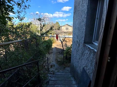 будинок за адресою Високовольтна, 1