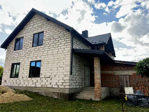 будинок за адресою смт. Новий Яричів, Героїв Майдану, 33