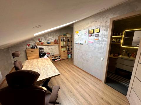 будинок за адресою макаровська