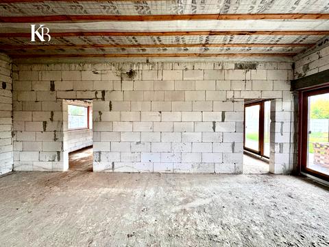 будинок за адресою смт. Обухівка, Чарівна