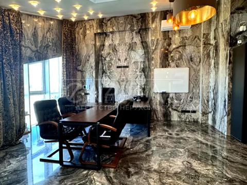 комерційна за адресою вул. Василя Липківського, 16