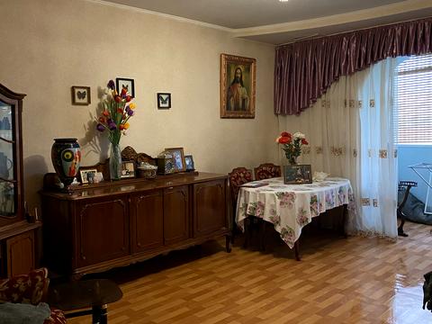 квартира за адресою Пр.Яворницкого