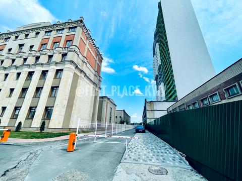 квартира за адресою Київ, Миколи Бажана просп., 17