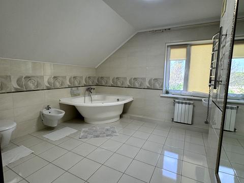 будинок за адресою 1 Травня вул.