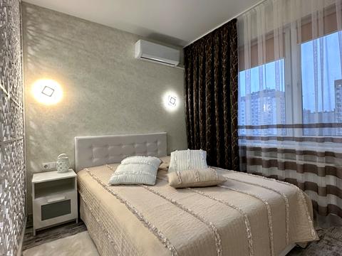 квартира за адресою Софії Русової вул., 7-А