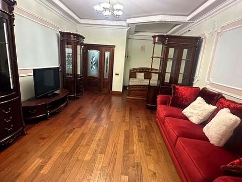 квартира за адресою Панаса Мирного вул., 17