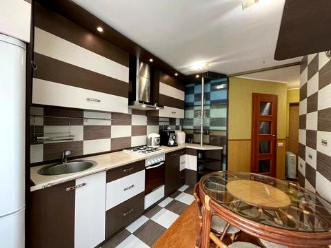 квартира за адресою Семафорна вул., 32