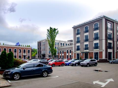 коммерческая по адресу Елены Телиги ул., 6