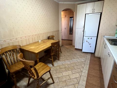 квартира за адресою Симиренка вул., 2/19