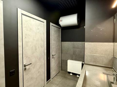 комерційна за адресою Михайла Максимовича вул. (Онуфрія Трутенка), 8