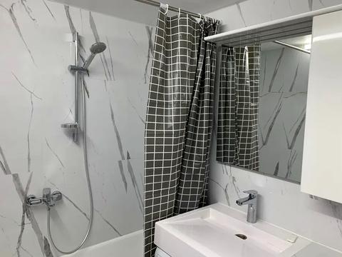 квартира по адресу Зои Гайдай ул., 9-А