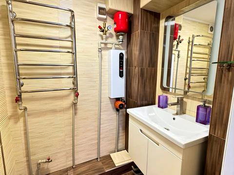 комерційна за адресою Дніпро, Бердянська вул., 61Б