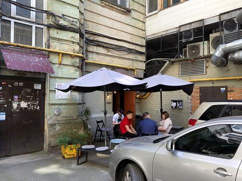комерційна за адресою Богдана Хмельницького вул., 32