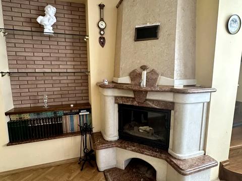 будинок за адресою Андрія Бачинського вул.