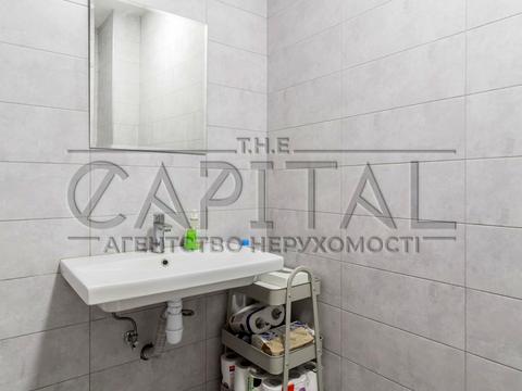коммерческая по адресу Николая Михновского бульв. (Дружбы Народов), 14-16