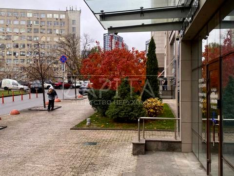 комерційна за адресою Іоанна Павла II вул. (Патріса Лумумби), 6/1