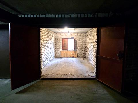 паркоместо по адресу Куликівська ул. (Мельникова), 34