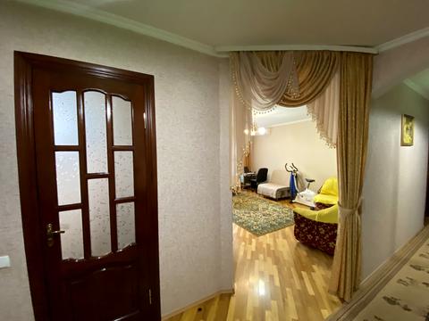 квартира за адресою Академіка Ющенка вул., 8