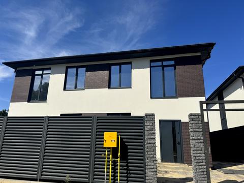 будинок за адресою смт. Гостомель, Дніпровська вул. (Калініна), 48