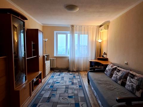 квартира за адресою Металургів просп., 10