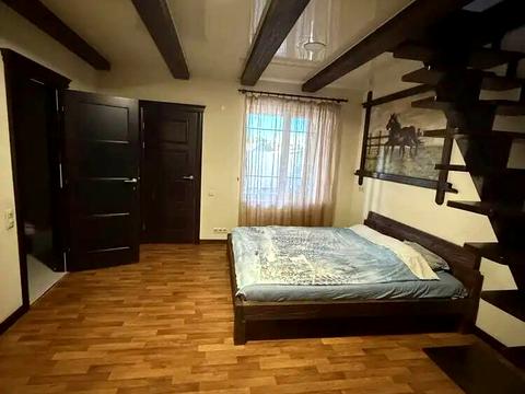 будинок за адресою Зимівницька вул. (Макарова), 94
