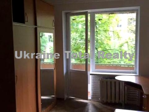 квартира за адресою Олександра Лазаревського вул. (Мініна), 1