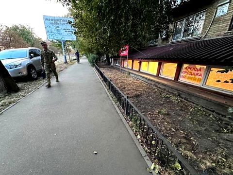 комерційна за адресою Дегтярівська вул., 26