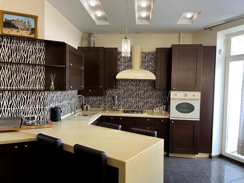 квартира за адресою Олександра Олеся вул., 63