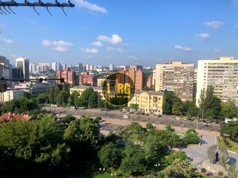 квартира за адресою Предславинська вул., 38