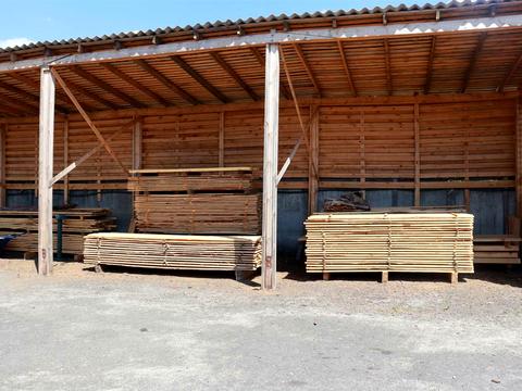 комерційна за адресою с. Коленці, Кібенка, 11а