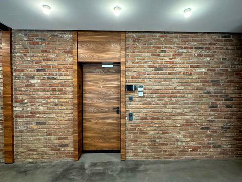 коммерческая по адресу Сечеславская наб. (В. І. Леніна), 45