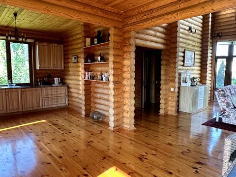будинок за адресою Центральна