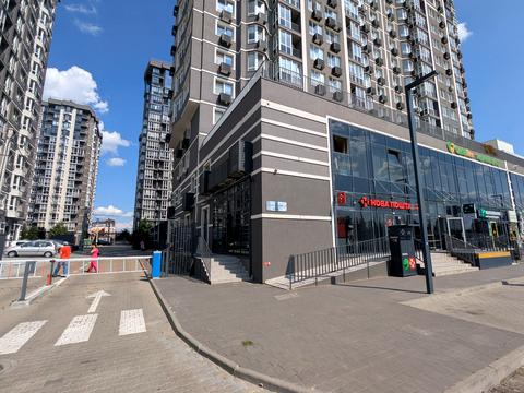 коммерческая по адресу Леонида Бирюкова бульв., 2-А