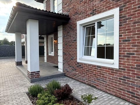 будинок за адресою Приозерна вул.