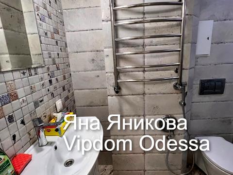 комерційна за адресою Успенська вул. (Чичерина), 25