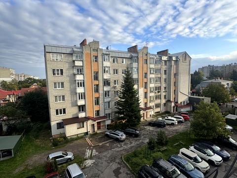 квартира за адресою Симиренків вул., 5