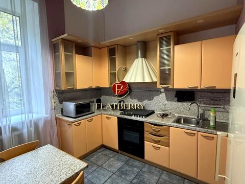 квартира за адресою В'ячеслава Липинського вул. (Чапаєва), 8