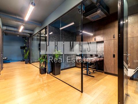 комерційна за адресою Кловський узвіз, 7