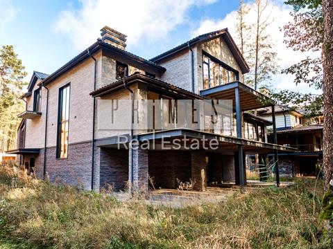 будинок за адресою Центральна