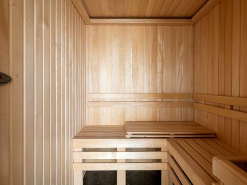 квартира за адресою Андрія Верхогляда вул. (Михайла Драгомирова), 7